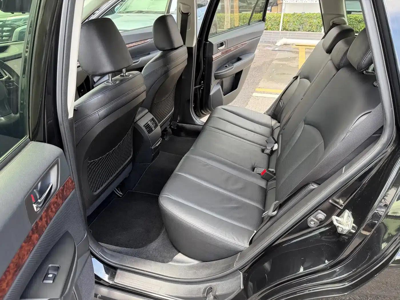 Outback 2013 2.5i Luxury Edition — миниатюра 17