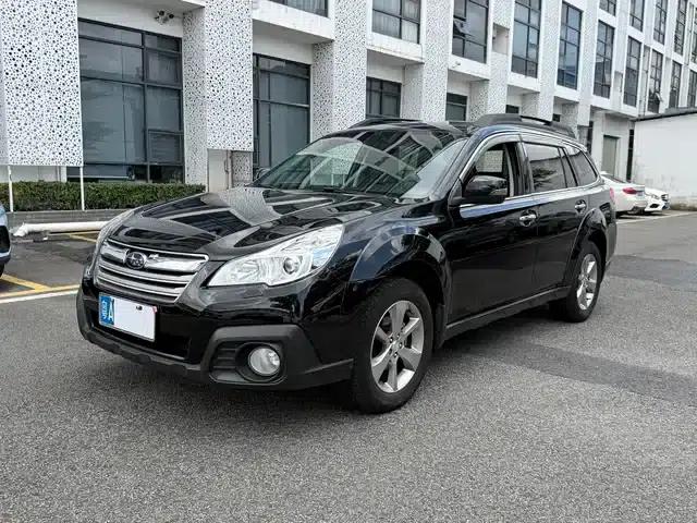 Outback 2013 2.5i Luxury Edition