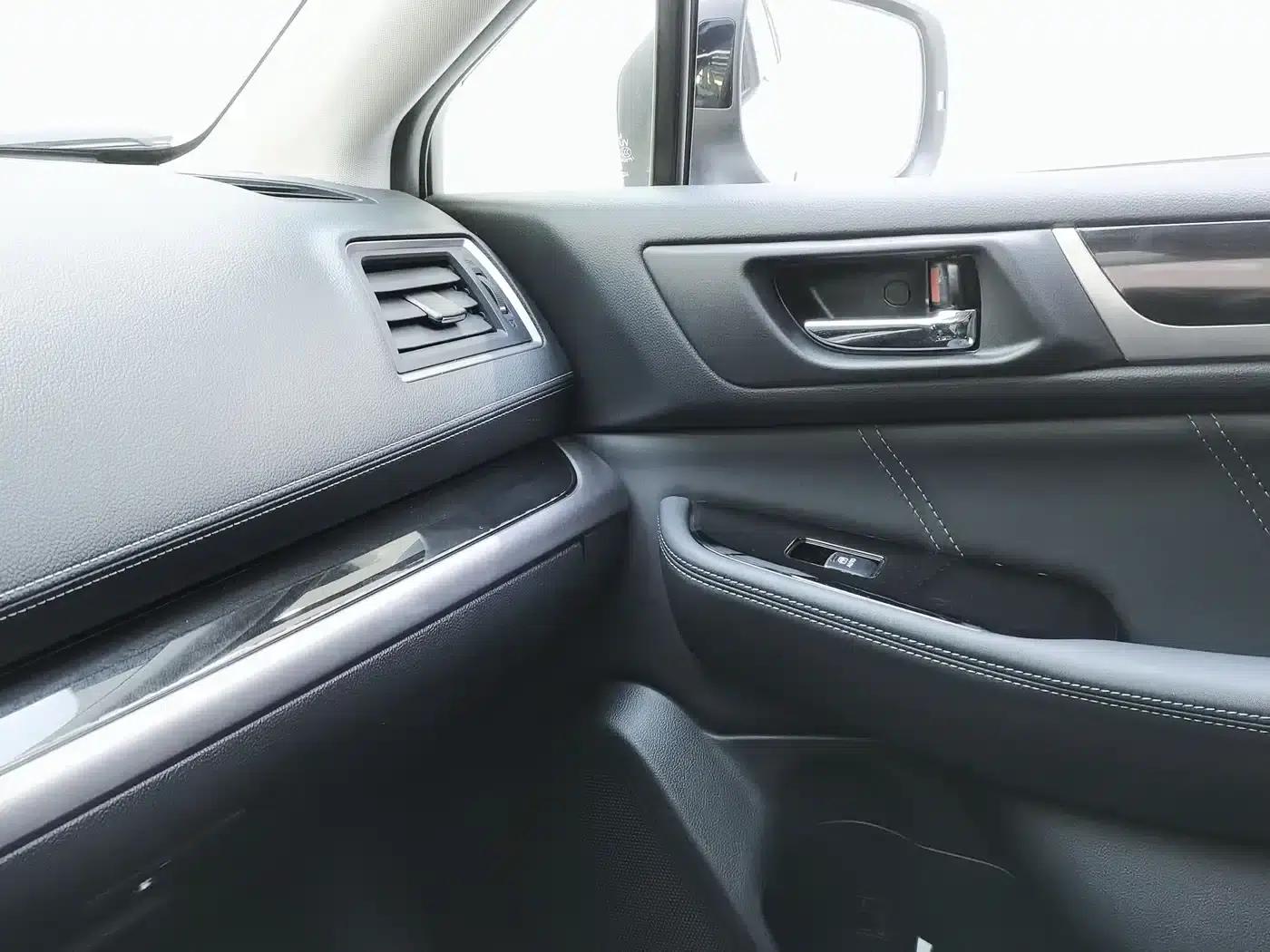 Legacy 2020 Facelift 2.5i AWD Glory Edition EyeSight — миниатюра 16