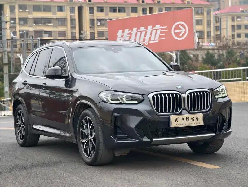2022 BMW X3 xDrive25i M Sport Package — миниатюра 3