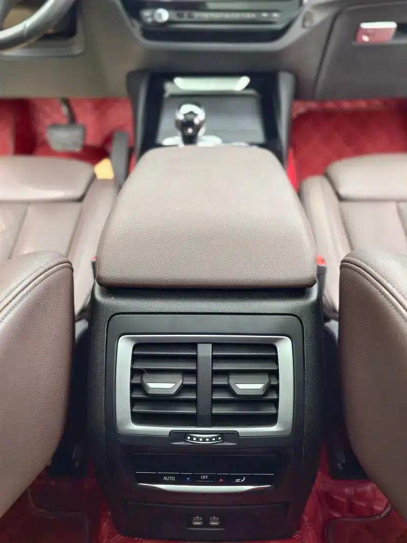 2022 BMW X3 xDrive25i M Sport Package — миниатюра 8