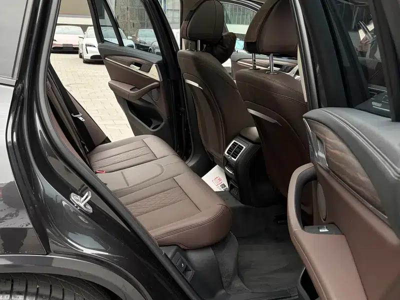 BMW X3 2022 Facelift xDrive30i Leading Edition M Sport Package — миниатюра 12