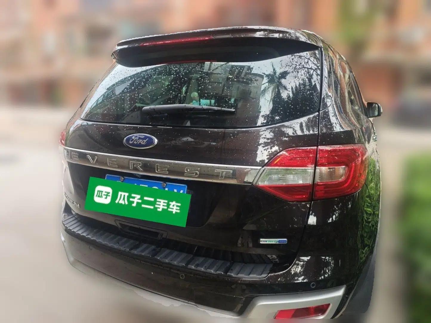 Ford Everest 2016 2.0T Gasoline Automatic 4x4 Flagship Edition — миниатюра 6