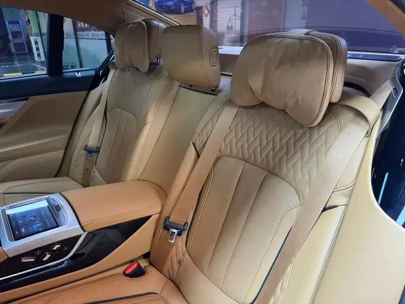 2018 BMW 7 Series 740Li xDrive Luxury M Sport Package — миниатюра 44