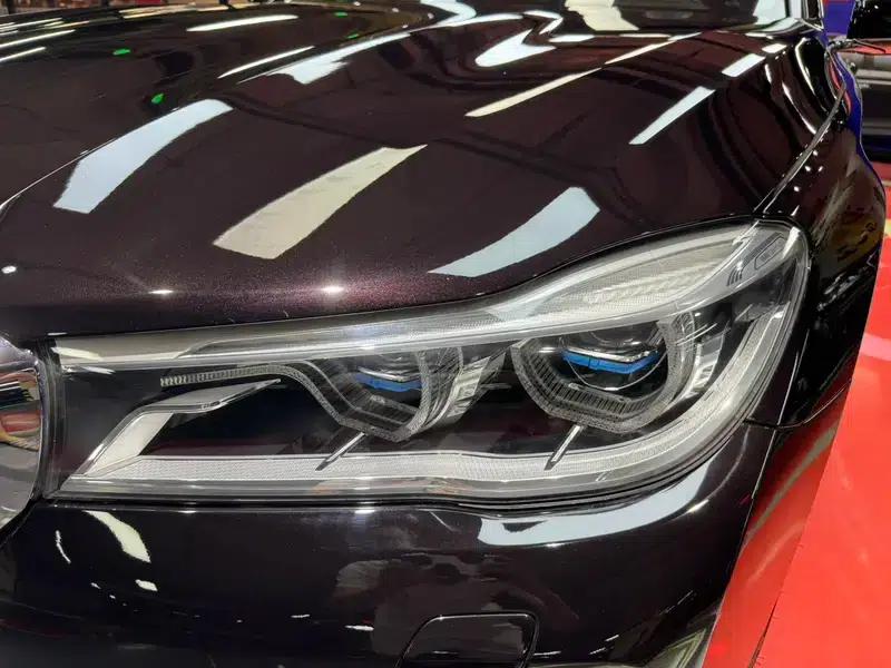 2018 BMW 7 Series 740Li xDrive Luxury M Sport Package — миниатюра 9