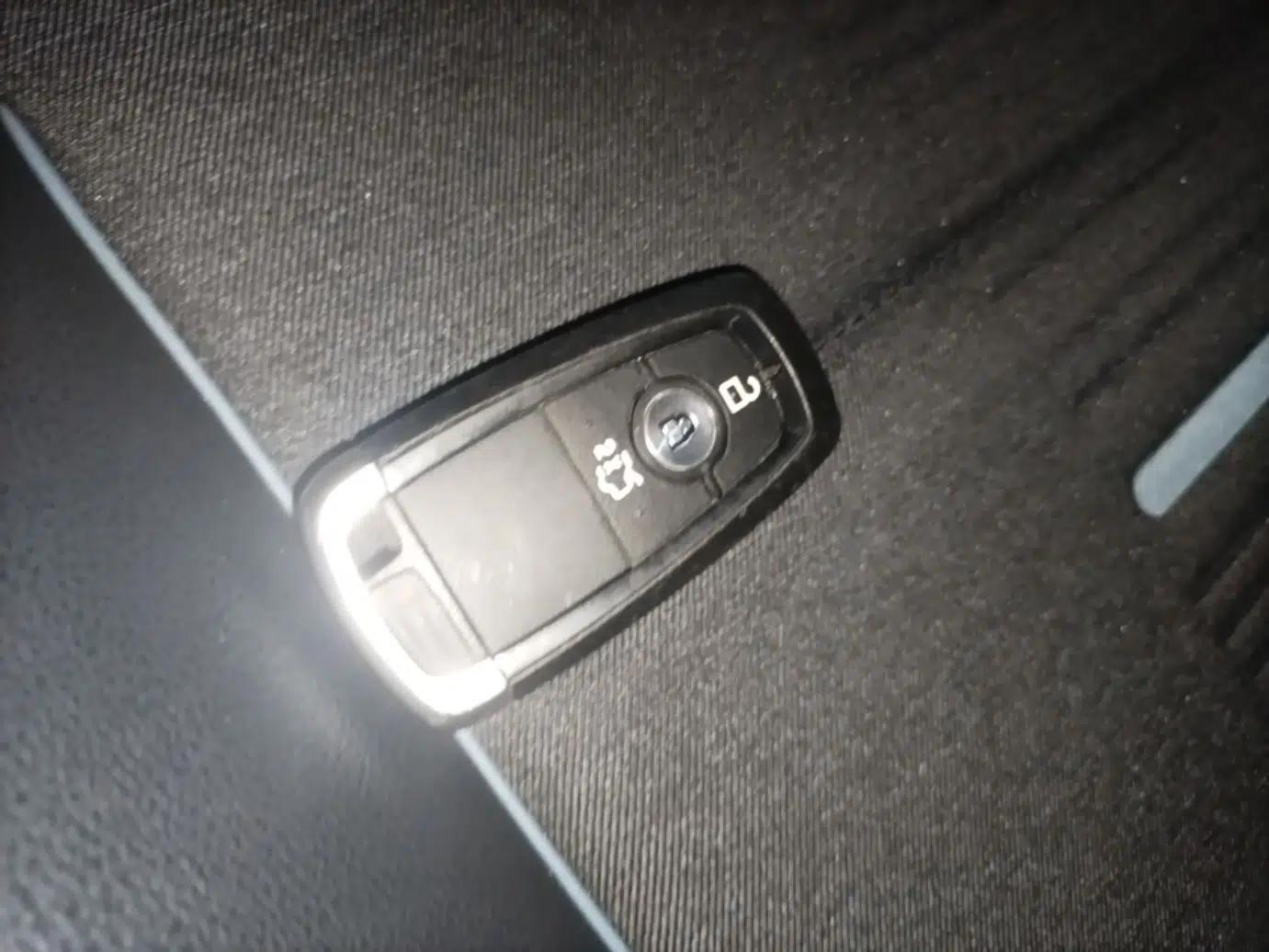 Ford Focus Active 2021 EcoBoost 180 Automatic Trendy Model — миниатюра 28