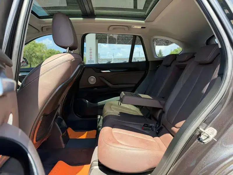 BMW X1 2021 sDrive20Li Fashion Edition — миниатюра 13
