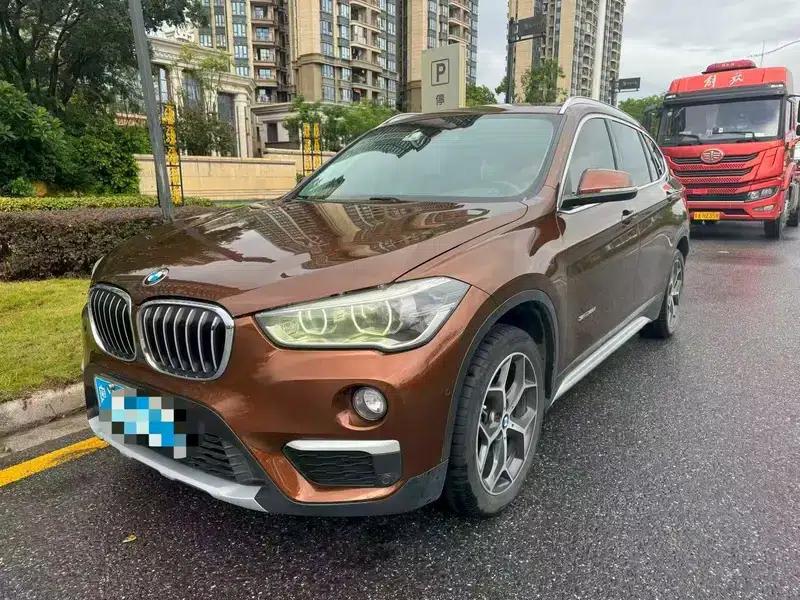 BMW X1 2016 sDrive18Li Luxury — миниатюра 1