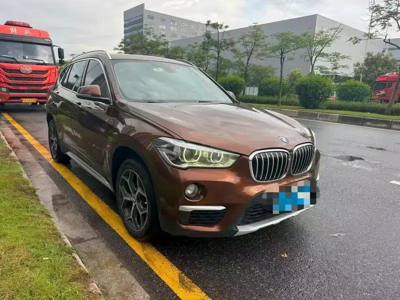 BMW X1 2016 sDrive18Li Luxury — миниатюра 3