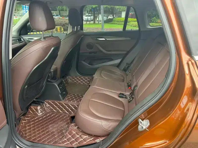 BMW X1 2016 sDrive18Li Luxury — миниатюра 9