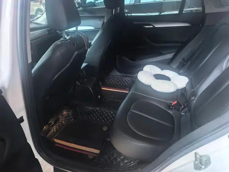 BMW X1 2018 sDrive20Li Leading Edition — миниатюра 10