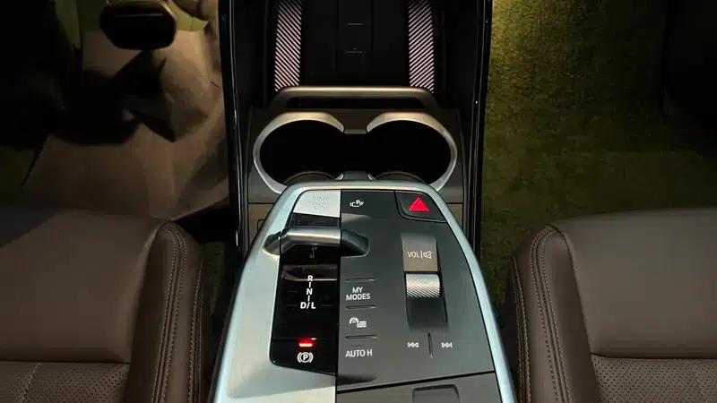 2023 BMW X1 sDrive25Li X Design Package — миниатюра 15