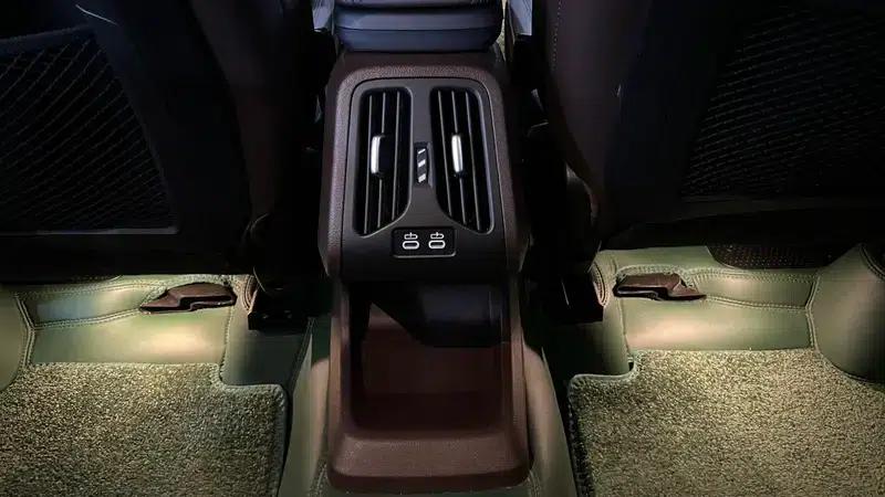 2023 BMW X1 sDrive25Li X Design Package — миниатюра 16