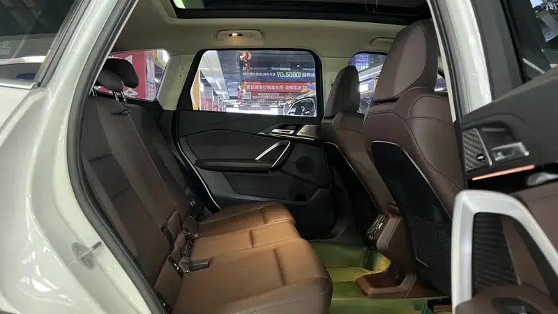 2023 BMW X1 sDrive25Li X Design Package — миниатюра 19