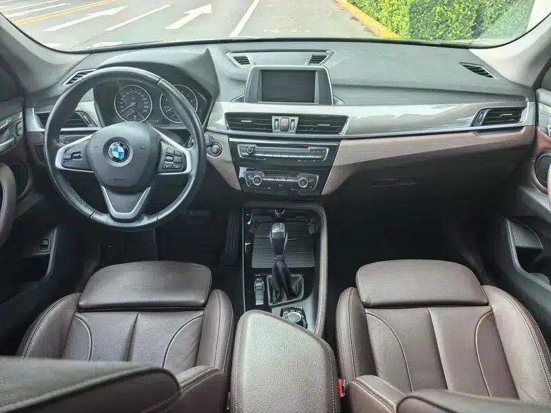 BMW X1 2018 sDrive18Li Premium — миниатюра 7