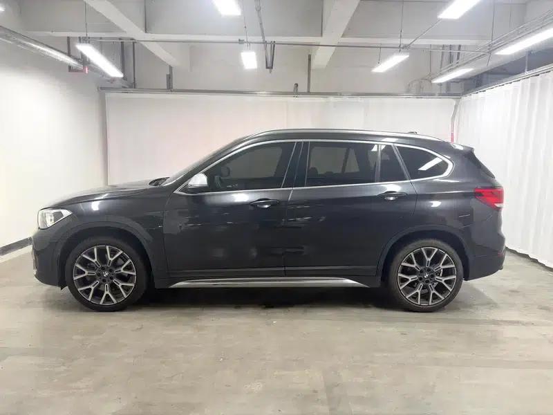 BMW X1 2021 xDrive25Li Premium — миниатюра 4