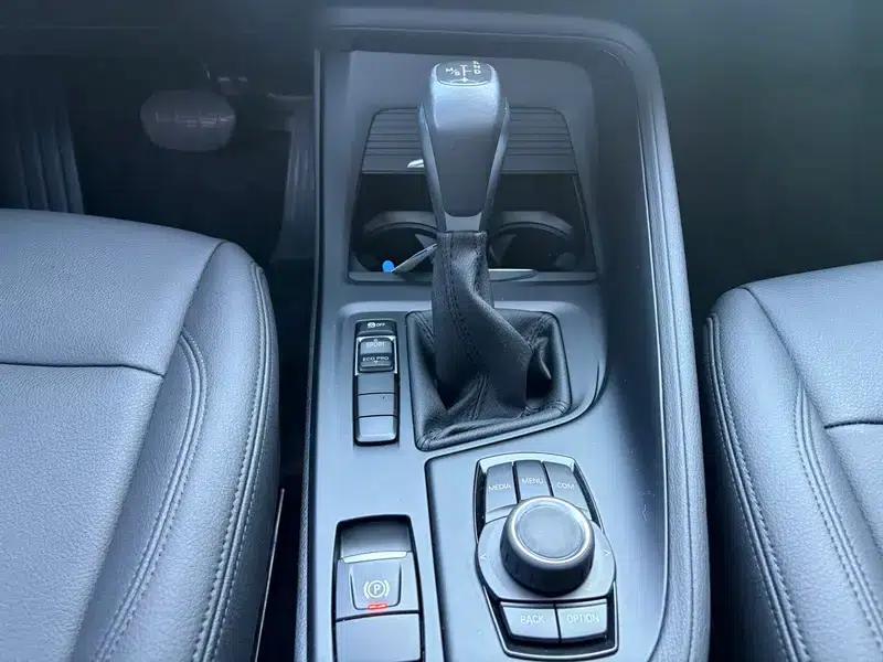 BMW X1 2019 sDrive20Li Leading Edition — миниатюра 13