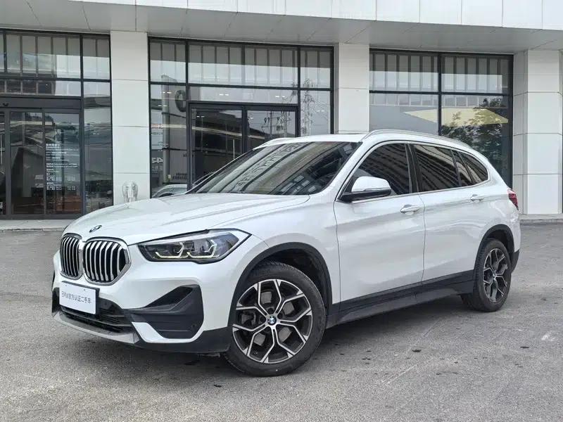 BMW X1 2022 sDrive25Li Leading Edition — миниатюра 1