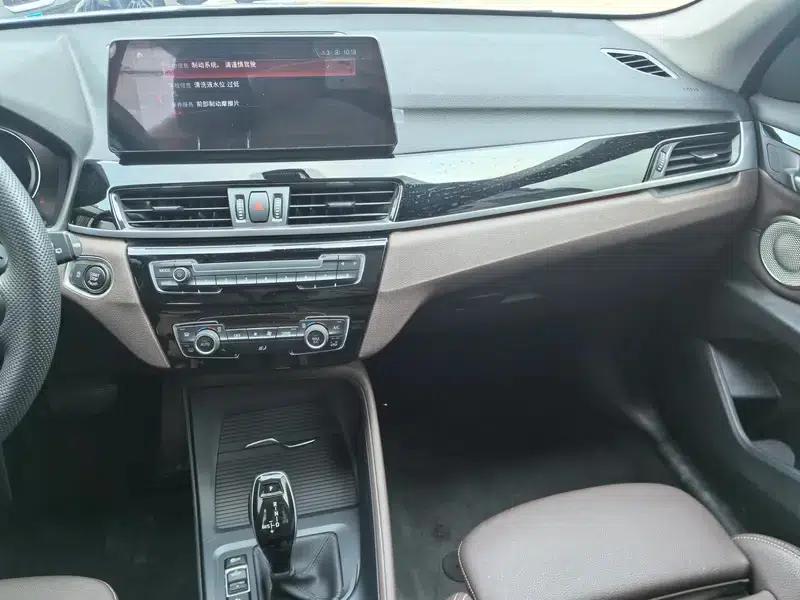 BMW X1 2022 sDrive25Li Leading Edition — миниатюра 14