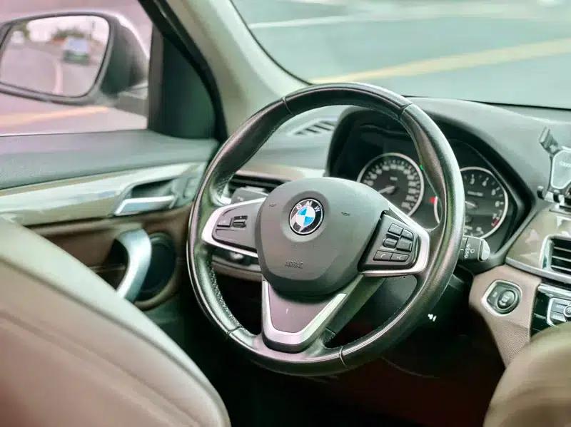 BMW X1 2016 sDrive20Li Luxury — миниатюра 11