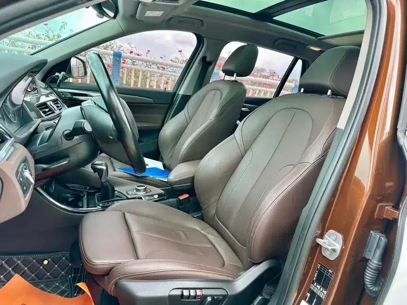 BMW X1 2016 sDrive20Li Luxury — миниатюра 13