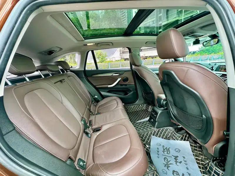 BMW X1 2016 sDrive20Li Luxury — миниатюра 16