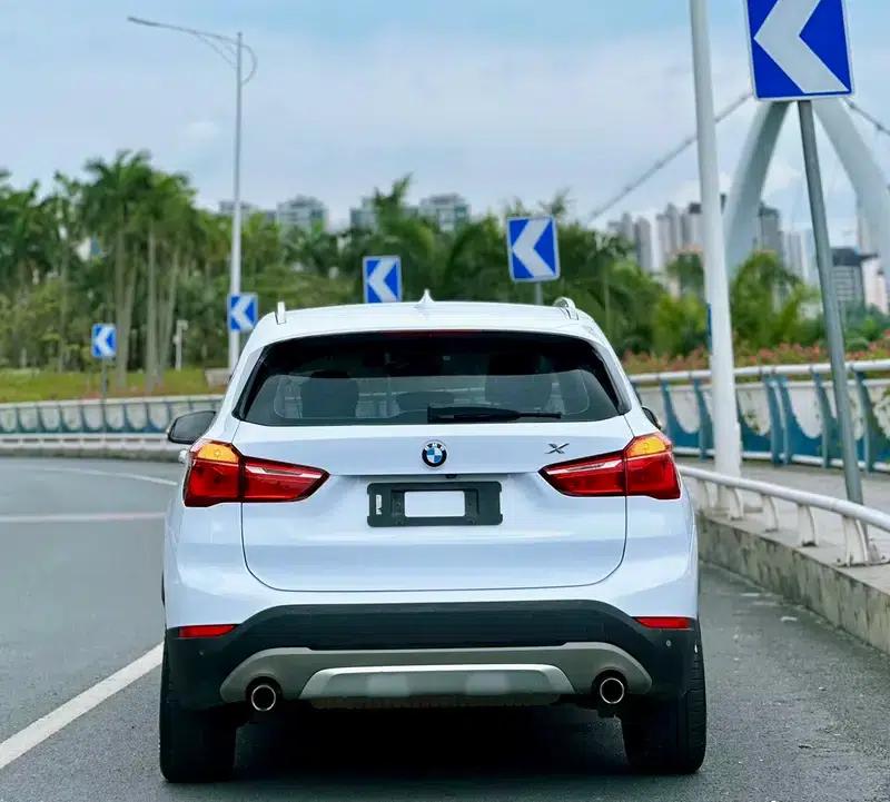 BMW X1 2016 sDrive20Li Luxury — миниатюра 6