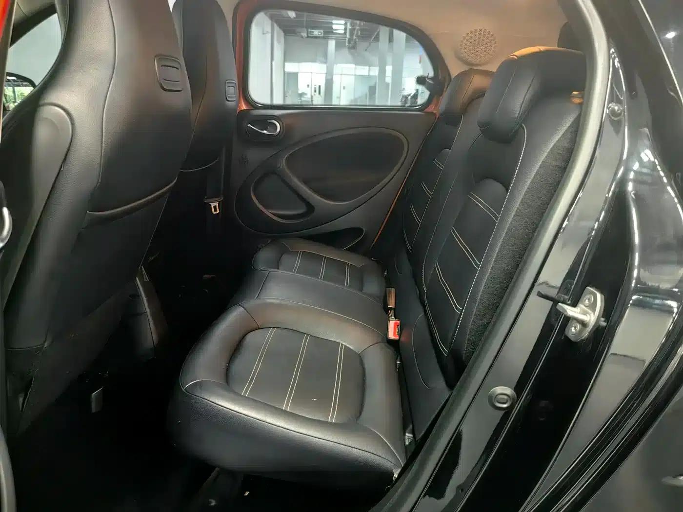 2016 Smart Forfour 0.9T 66kW Pioneer Edition — миниатюра 17