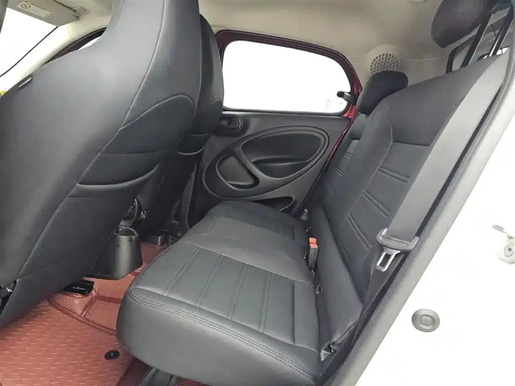 2018 Smart Forfour 1.0L 52kW Dynamic Edition — миниатюра 12