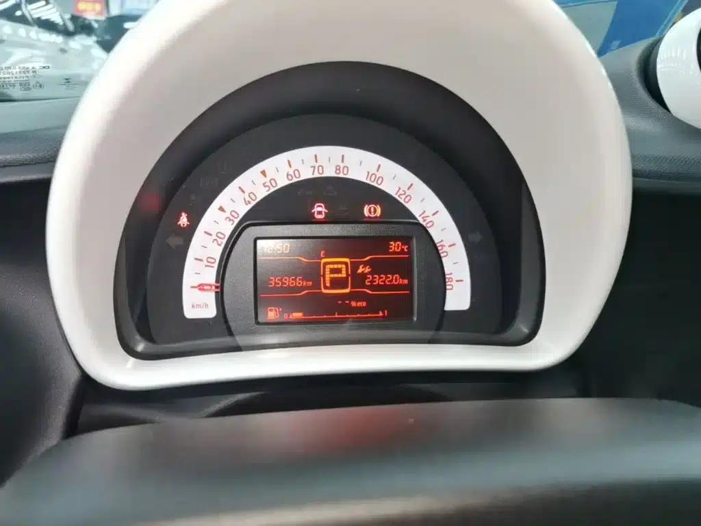 2018 Smart Forfour 1.0L 52kW Dynamic Edition — миниатюра 12