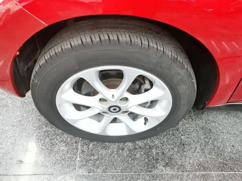 2018 Smart Forfour 1.0L 52kW Dynamic Edition — миниатюра 23
