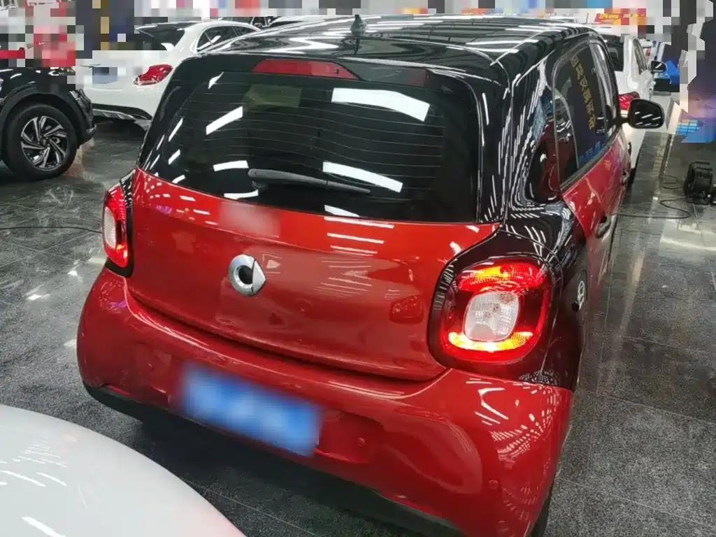 2018 Smart Forfour 1.0L 52kW Dynamic Edition — миниатюра 6