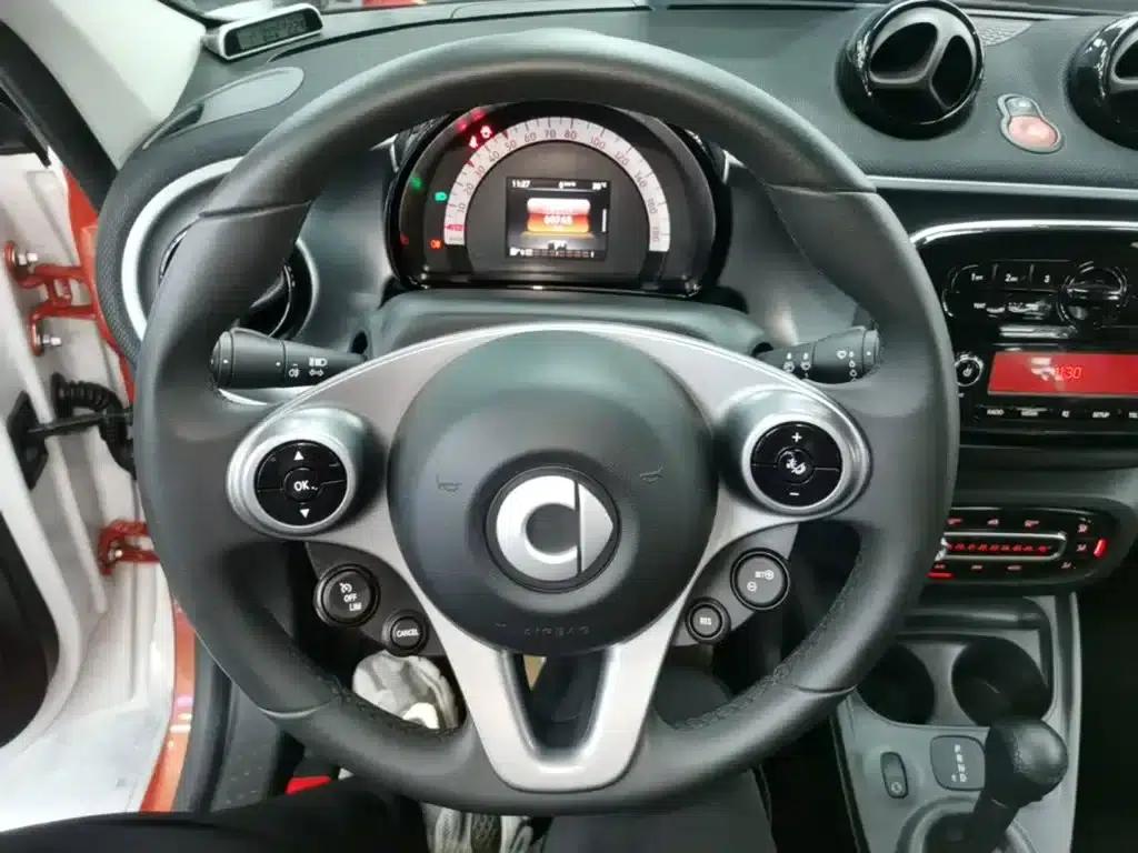 2016 Smart Forfour 1.0L 52kW Passion Edition — миниатюра 11