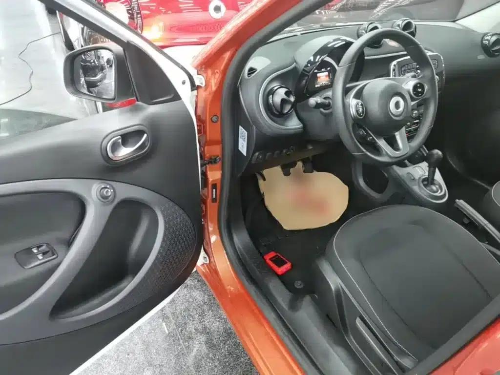 2016 Smart Forfour 1.0L 52kW Passion Edition — миниатюра 16