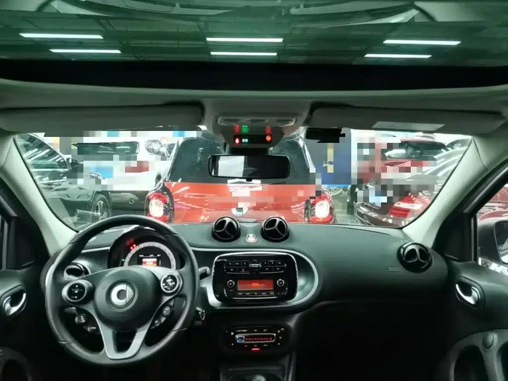 2016 Smart Forfour 1.0L 52kW Passion Edition — миниатюра 18