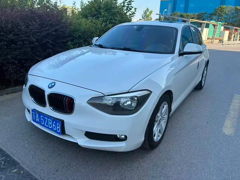 BMW 1 Series (Imported) 2013 Facelift 116i Leading Edition — миниатюра 1