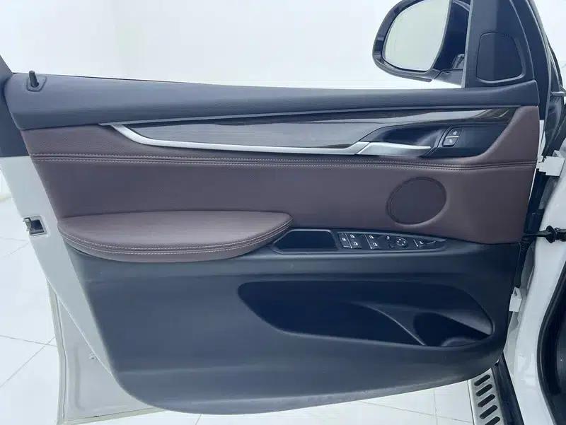 BMW X5 (Imported) 2018 xDrive28i — миниатюра 12