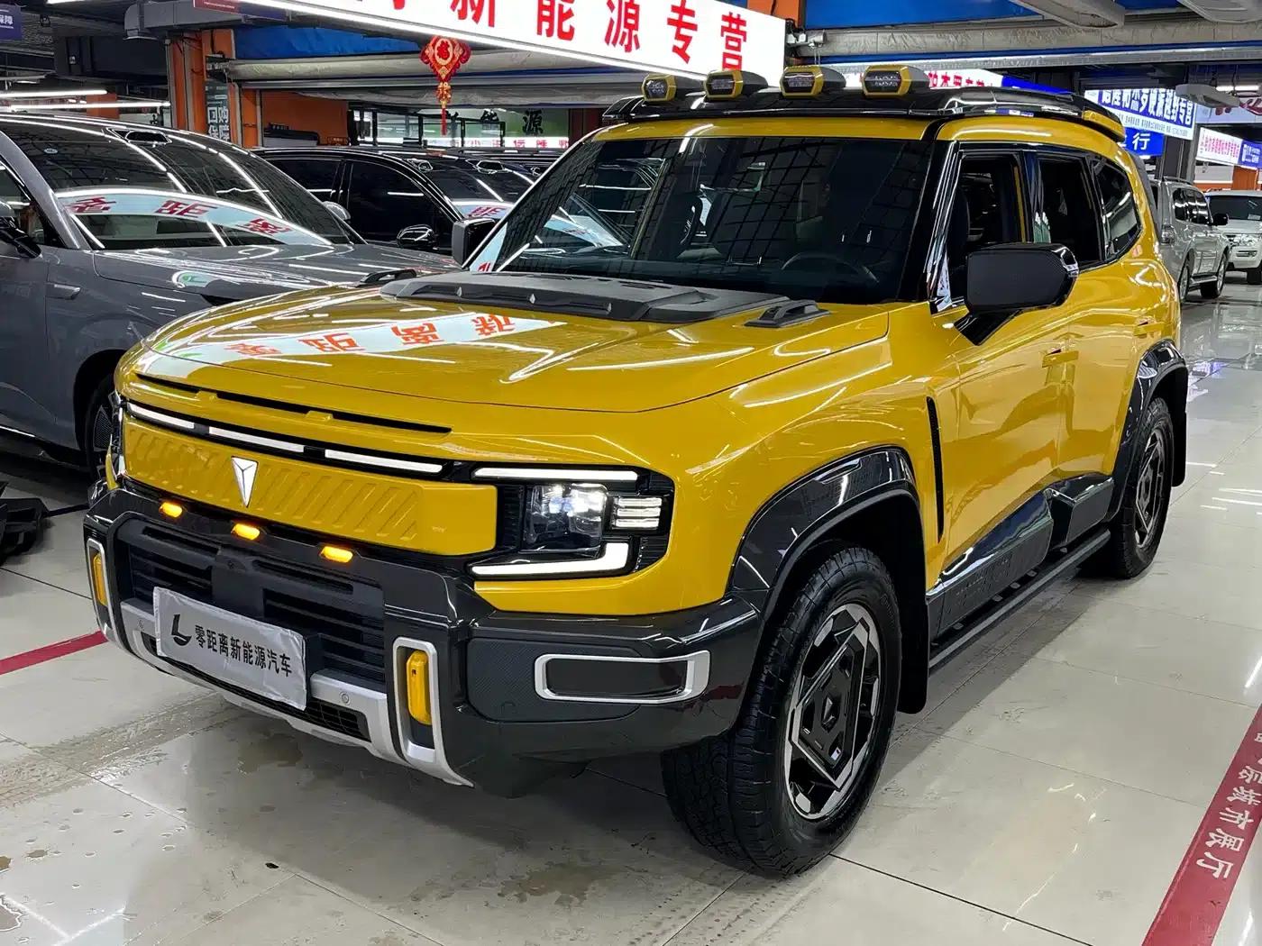 Deep Blue G318 2025 Worry-Free Crossing Edition 4WD Secret Realm Edition — миниатюра 1