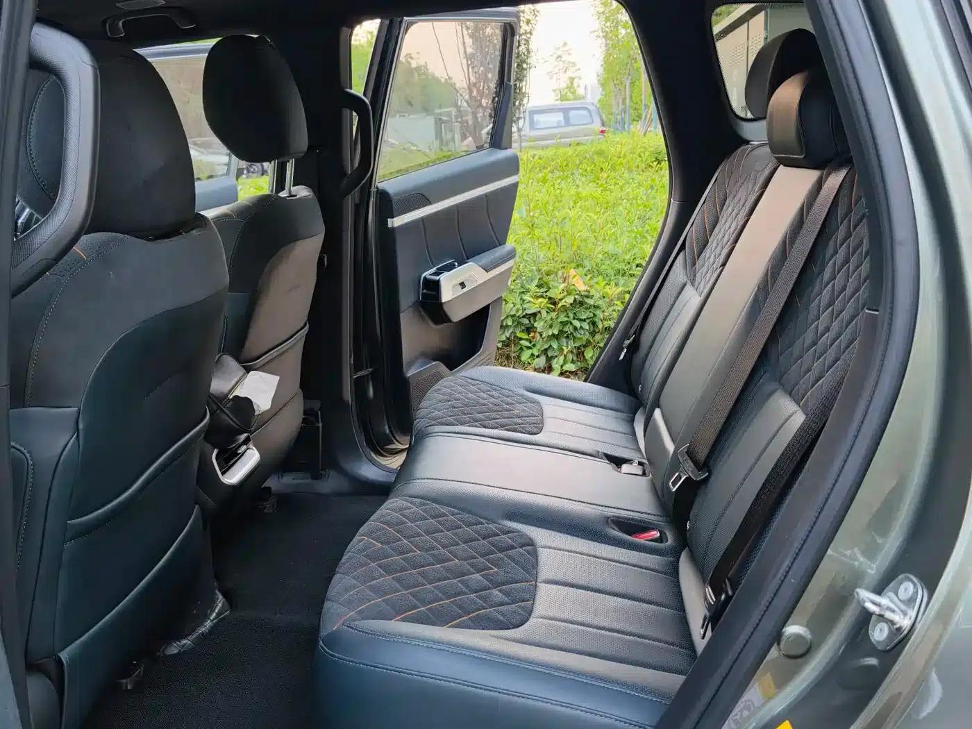 Dark Blue G318 2024 Model, 4WD Air Suspension Version — миниатюра 11