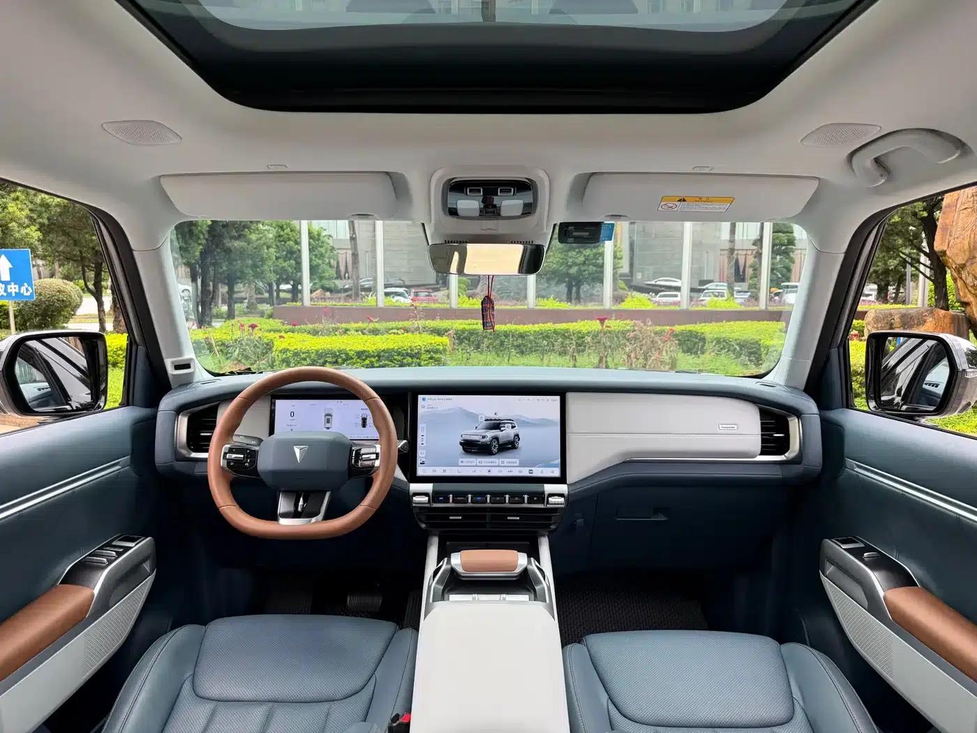 Dark Blue G318 2024 Model, 4WD Air Suspension Version — миниатюра 16