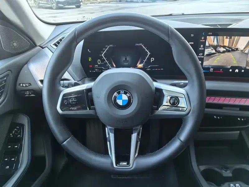 2025 BMW 2 Series 225L M Sport Shadow Edition — миниатюра 14