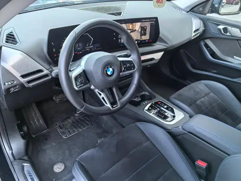 2025 BMW 2 Series 225L M Sport Shadow Edition — миниатюра 15
