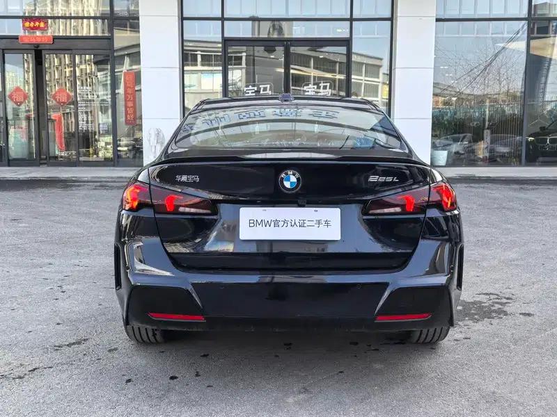 2025 BMW 2 Series 225L M Sport Shadow Edition — миниатюра 4