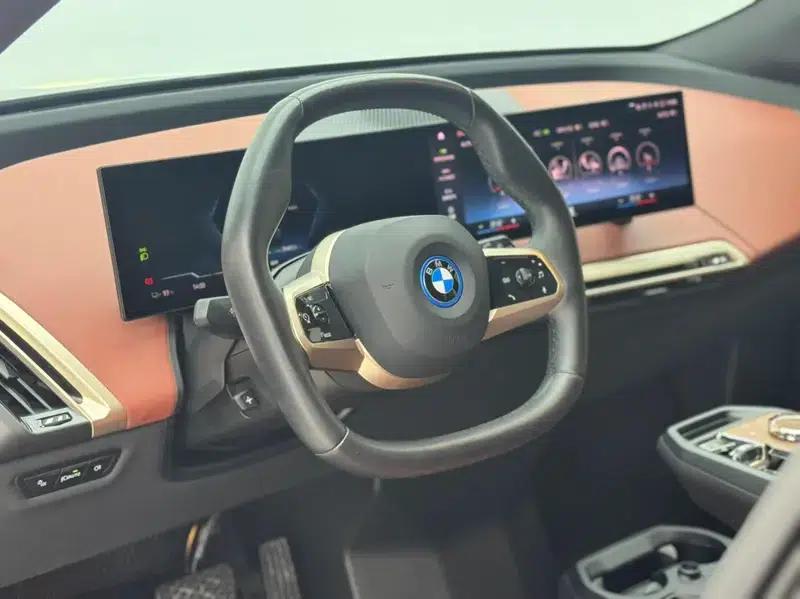 BMW iX 2022 xDrive40 — миниатюра 14