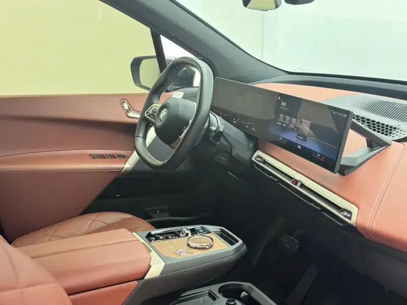 BMW iX 2022 xDrive40 — миниатюра 17