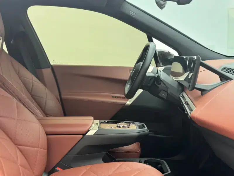 BMW iX 2022 xDrive40 — миниатюра 22