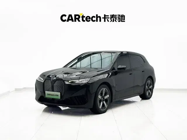 BMW iX 2022 xDrive40