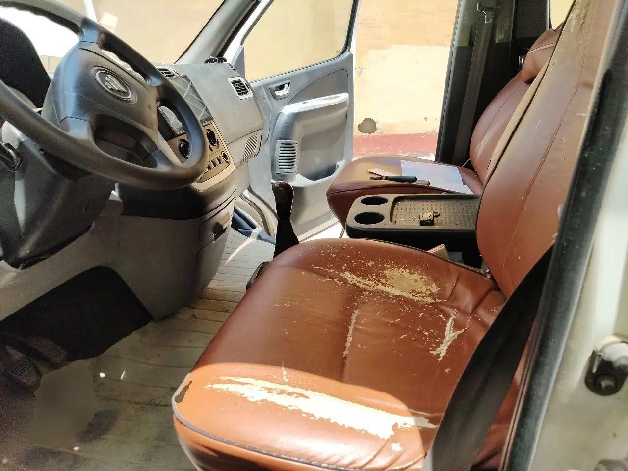 Foton MP-X E 2014 2.0L Wealth Express Classic Edition Basic Configuration with 4Gi-VVT — миниатюра 15