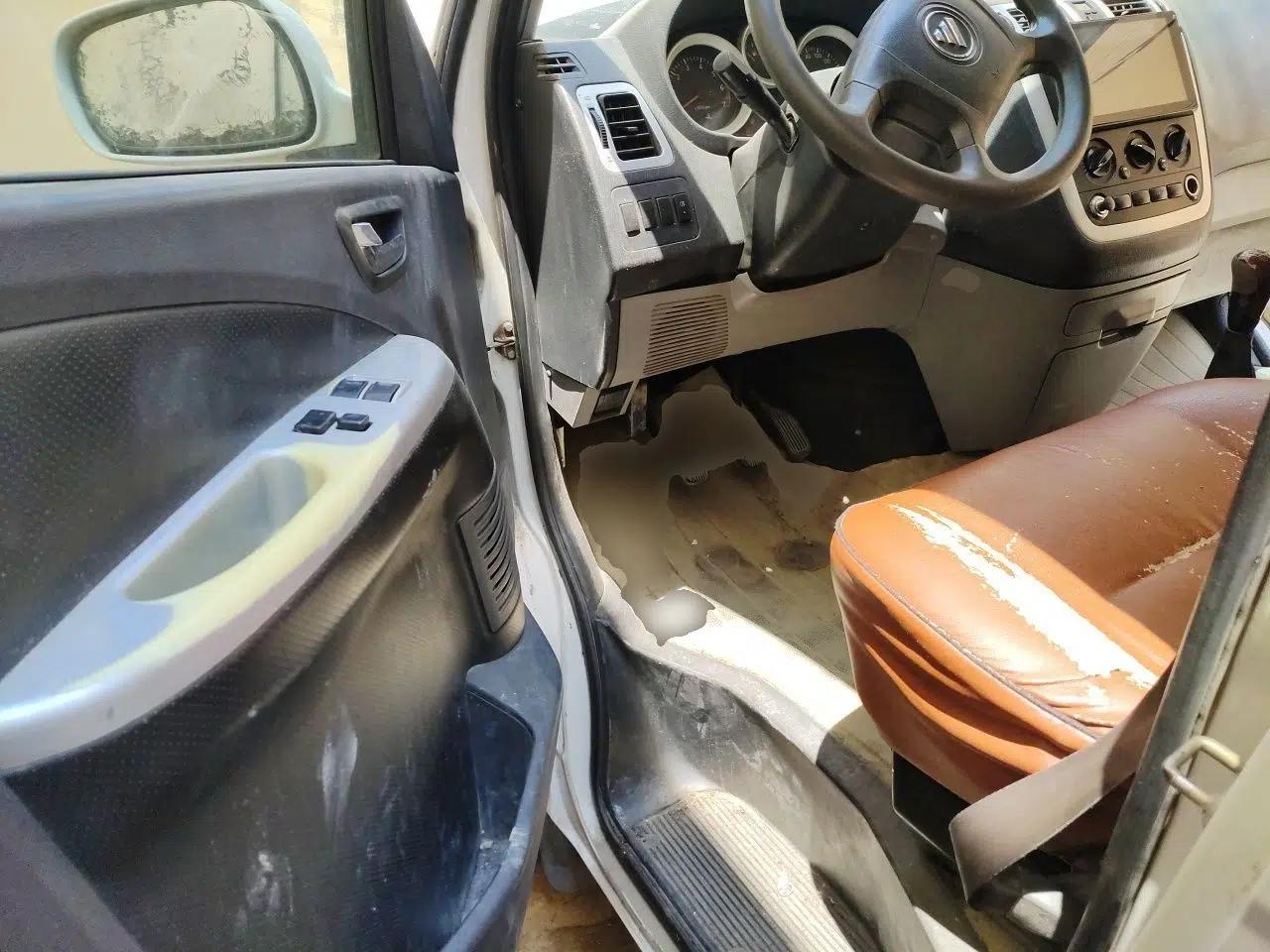 Foton MP-X E 2014 2.0L Wealth Express Classic Edition Basic Configuration with 4Gi-VVT — миниатюра 16
