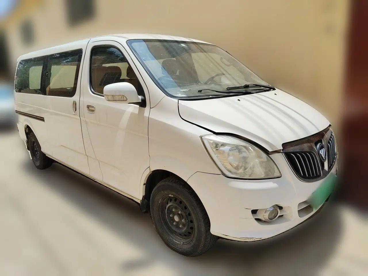 Foton MP-X E 2014 2.0L Wealth Express Classic Edition Basic Configuration with 4Gi-VVT — миниатюра 3
